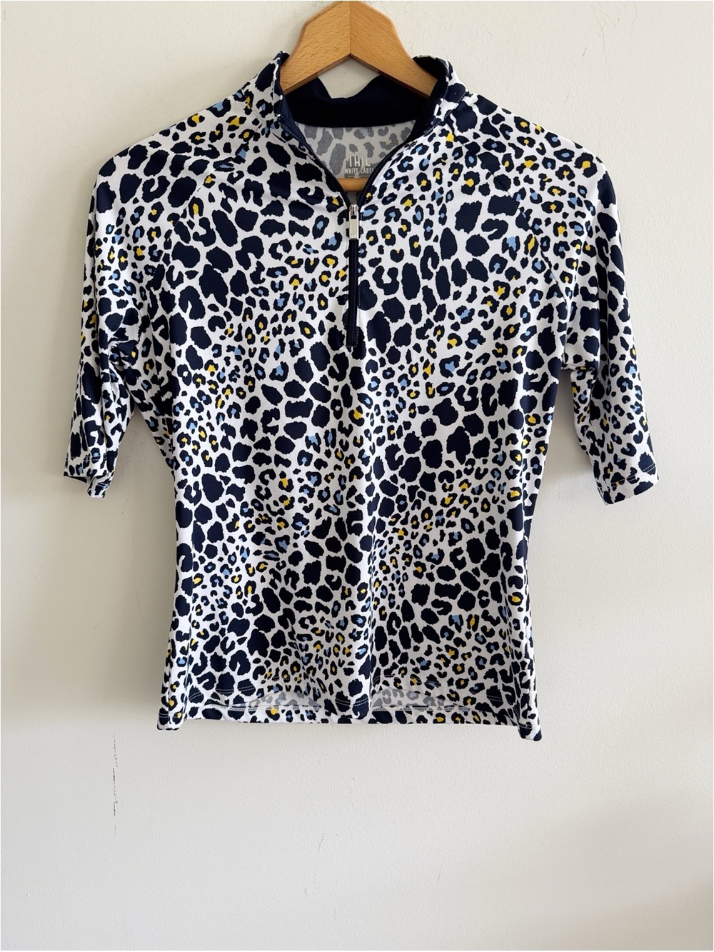 Tail white label blue leopard print golf bike athletic 3/4 sleeve half zip top S